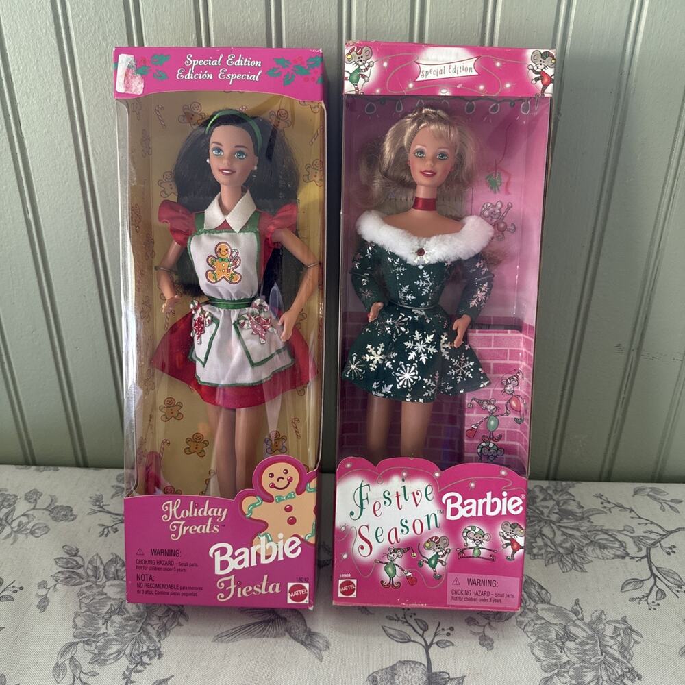 Vtg Mattel 1997 Festive Season Barbie Christmas Special Edition Holiday Treats